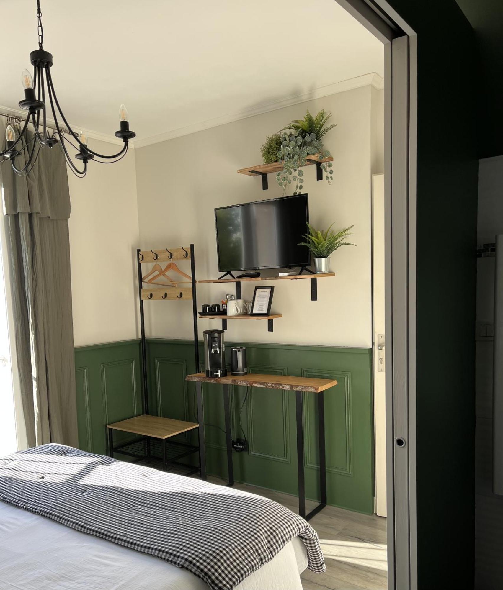 Le Clos Du Jas Marseille Room photo